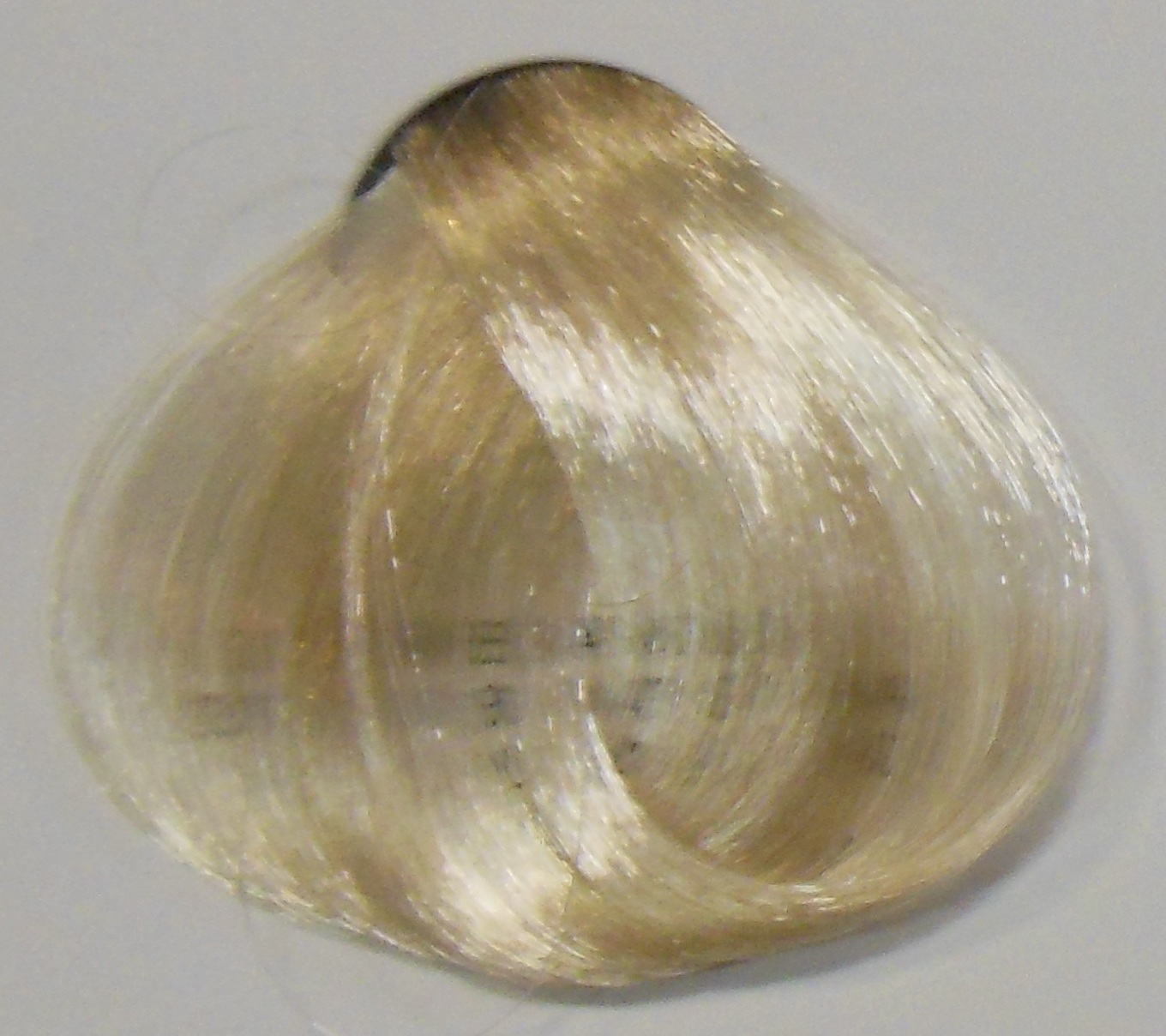 Fanola Color 11.2 - Super Biondo Platino Perla 100 ml